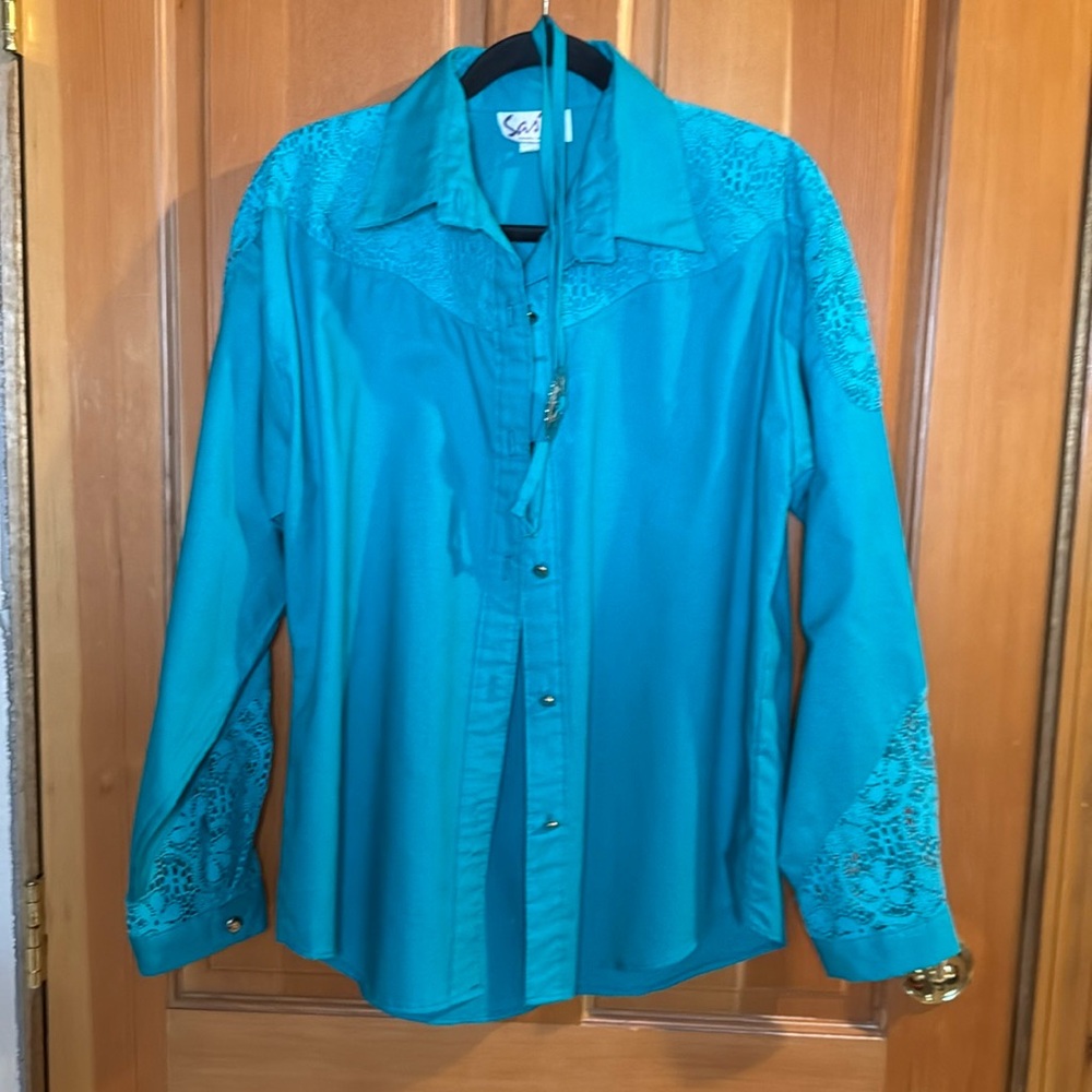 GREEN Cowgirl Shirt-L